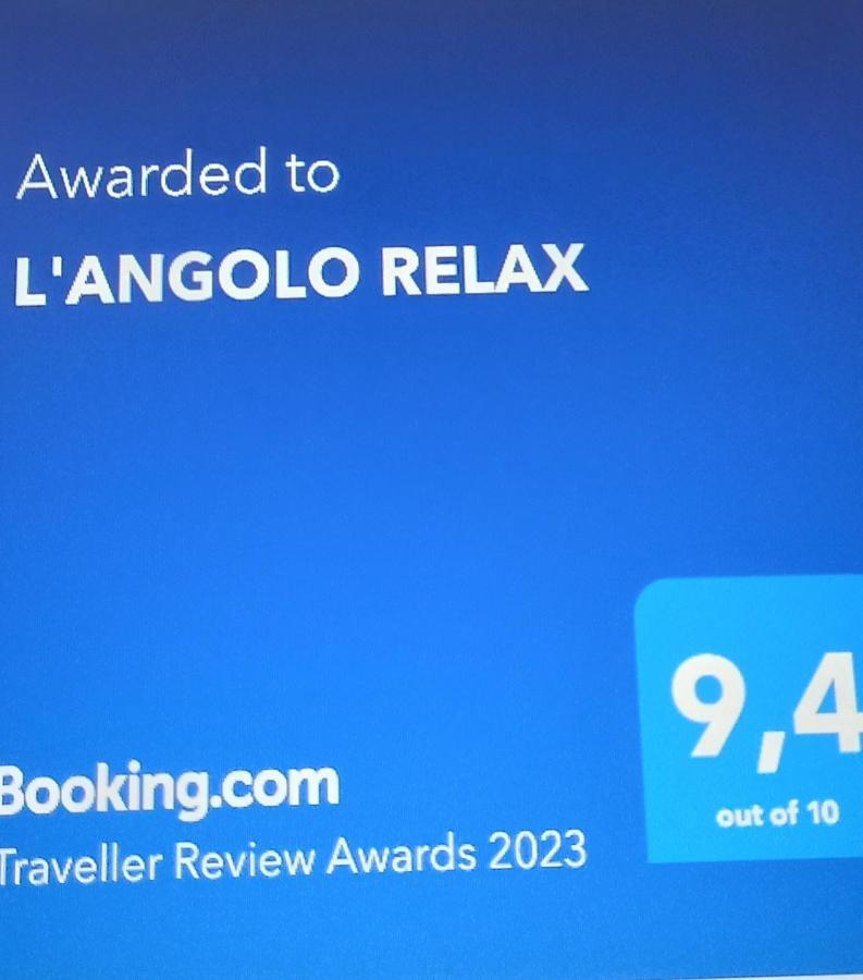 L'Angolo Relax La Morra Luaran gambar